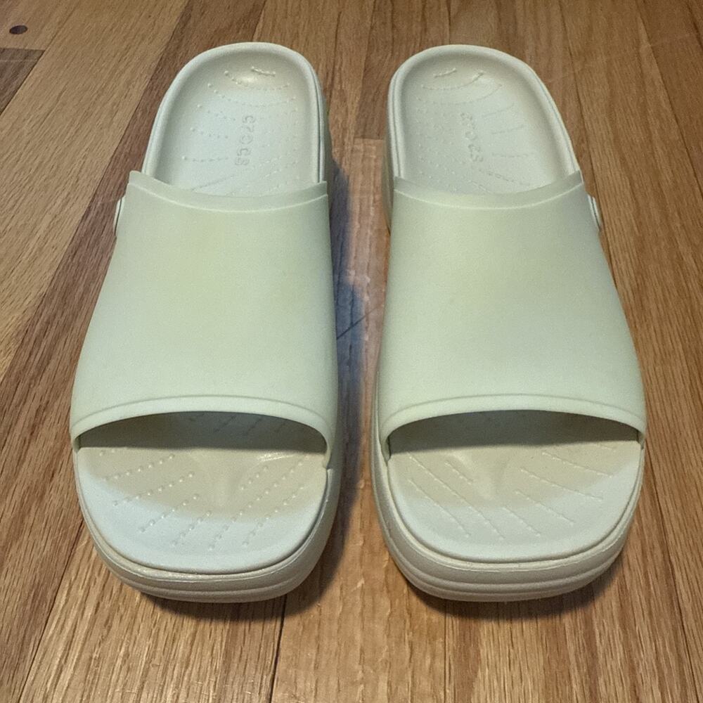 Crocs Skyline Slides Platform Sandals Bone 208182… - image 1